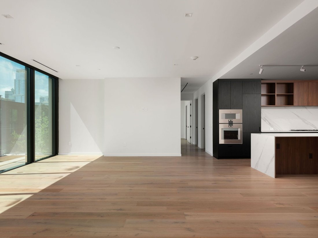 Condo in Austin, Texas, United States 2 - 18666481