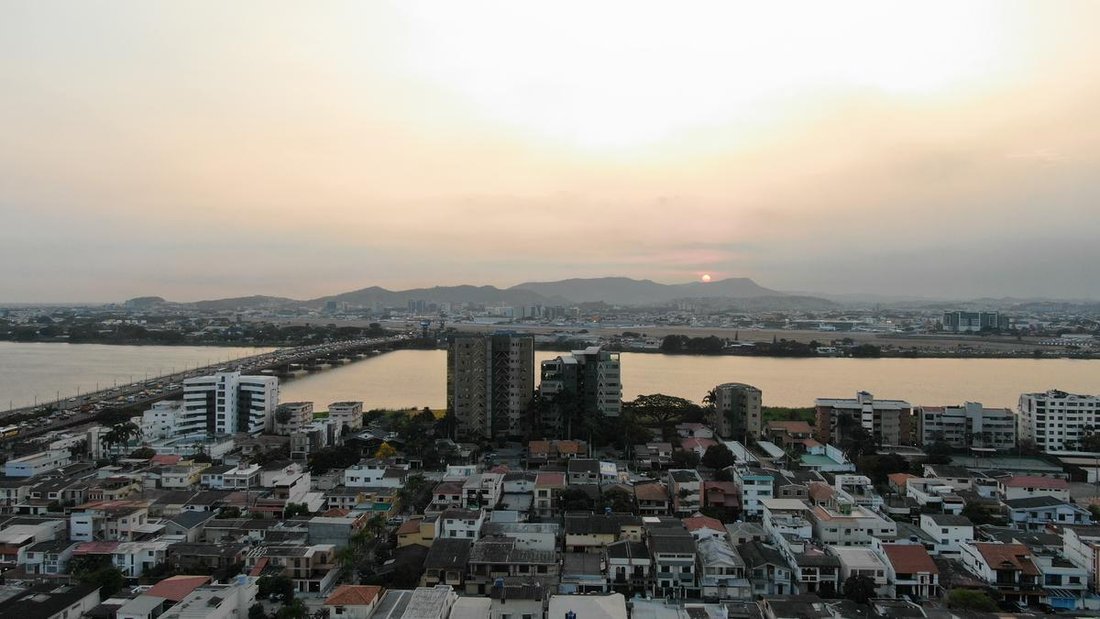 Land in Samborondón, Guayas, Ecuador 1 - 18660294