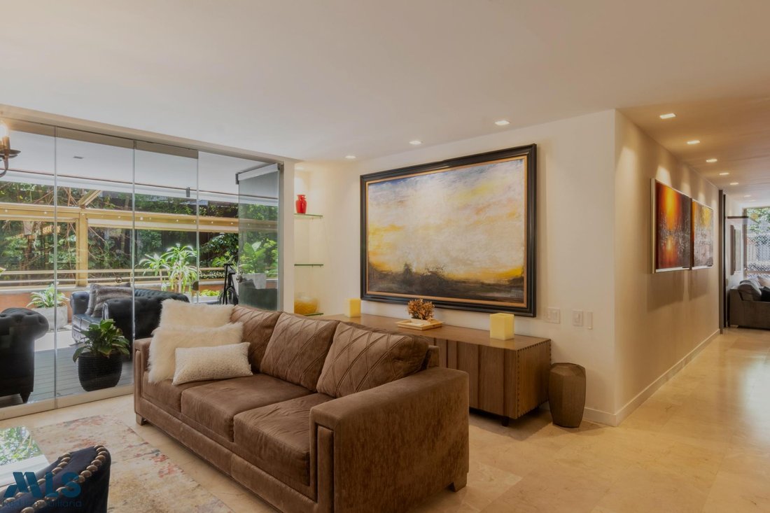 Apartment in Medellín, Antioquia, Colombia 2 - 18666229