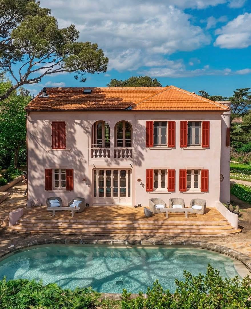 House in Zone Ouest Urbaine, Saint-Tropez, France 4 - 18660393