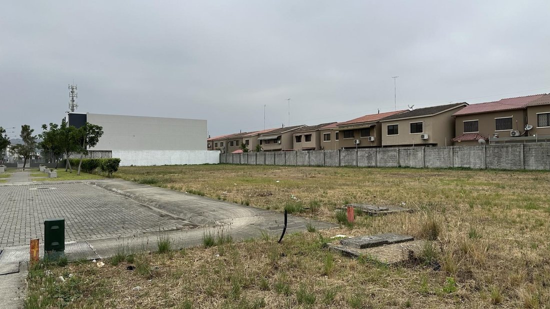 Land in Guayaquil, Guayas, Ecuador 3 - 18660325