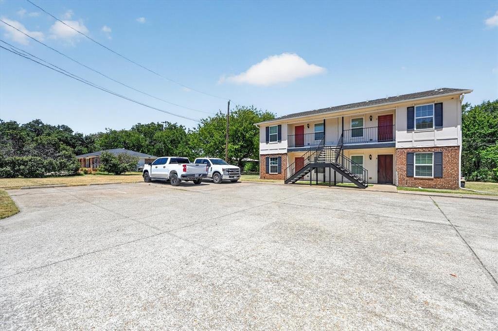 Crowley, Texas, United States 3 - 18659892