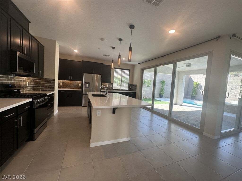 House in Henderson, Nevada, United States 2 - 18669004