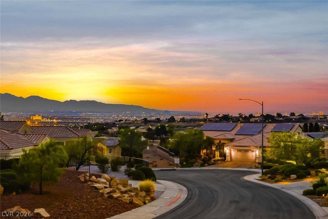 House in Henderson, Nevada, United States 4 - 18665965