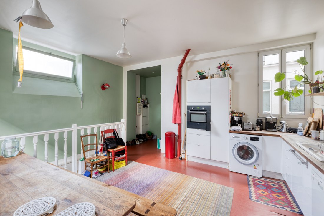 Apartment in Belleville-Saint Maur, Paris 11e Arrondissement, Paris 2 - 18664728
