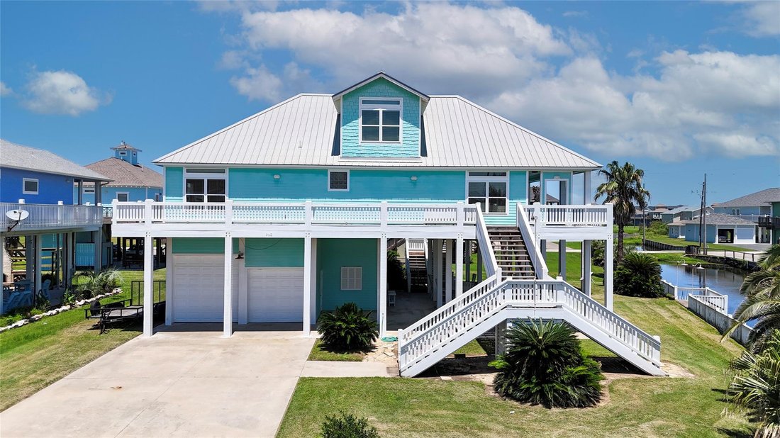 House in Bolivar Peninsula, Texas, United States 1 - 18669432