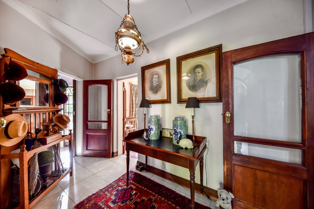 House in Garsfontein, Gauteng, South Africa 3 - 18672425