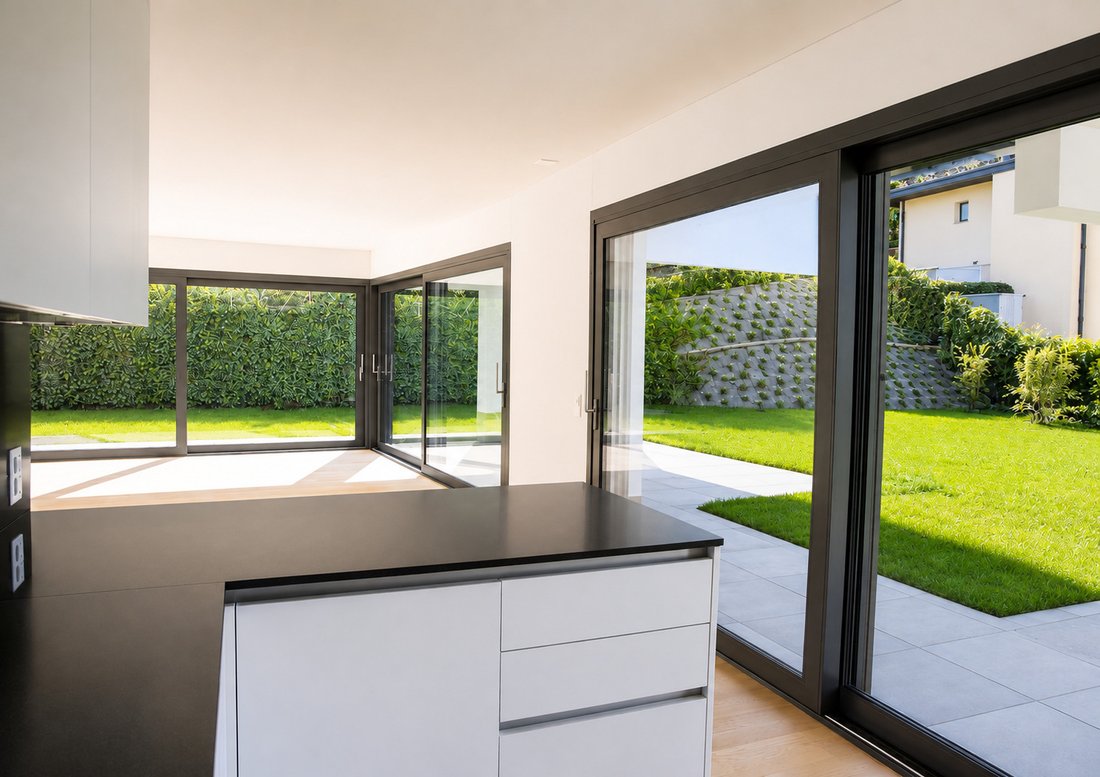 Apartment in Collina d'Oro, Ticino, Switzerland 4 - 18523646