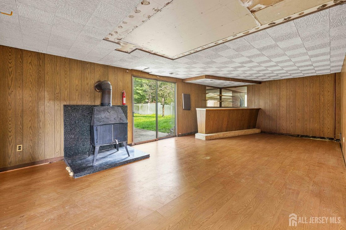 House in Metuchen, New Jersey, United States 3 - 18659709