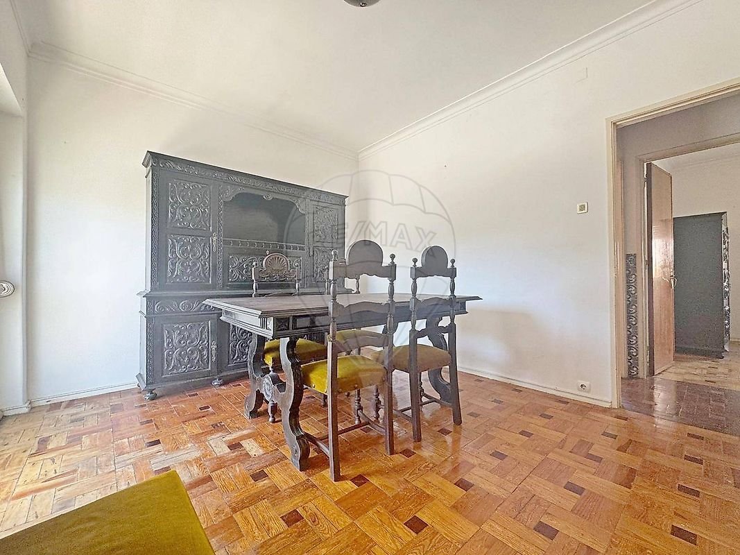 House in Algueirao-Mem Martins, Lisbon, Portugal 2 - 18668078