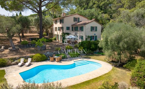 Villa en Grasse, Provenza-Alpes-Costa Azul, Francia 1