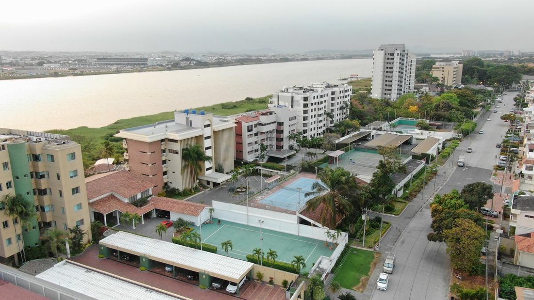 Land in Samborondón, Guayas, Ecuador 3 - 18660294