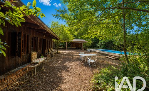 House in Guiche-Villers, Saint-Fargeau-Ponthierry, France 1