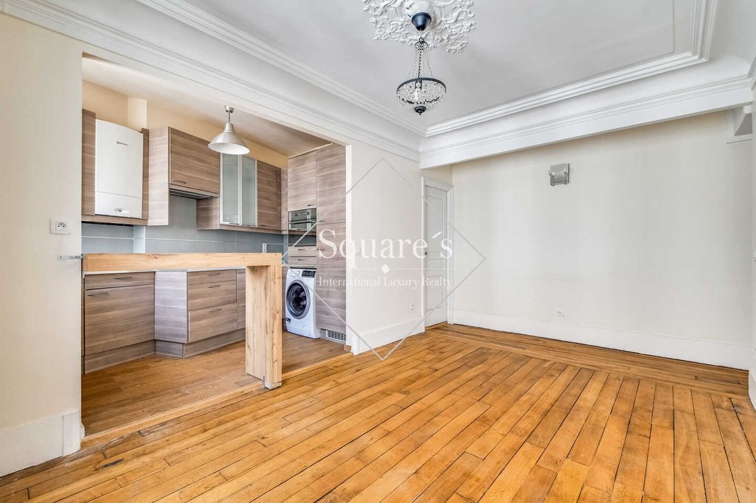 Apartment in La Fourche-Guy Môquet, Paris 17e Arrondissement, Paris 4 - 18672620