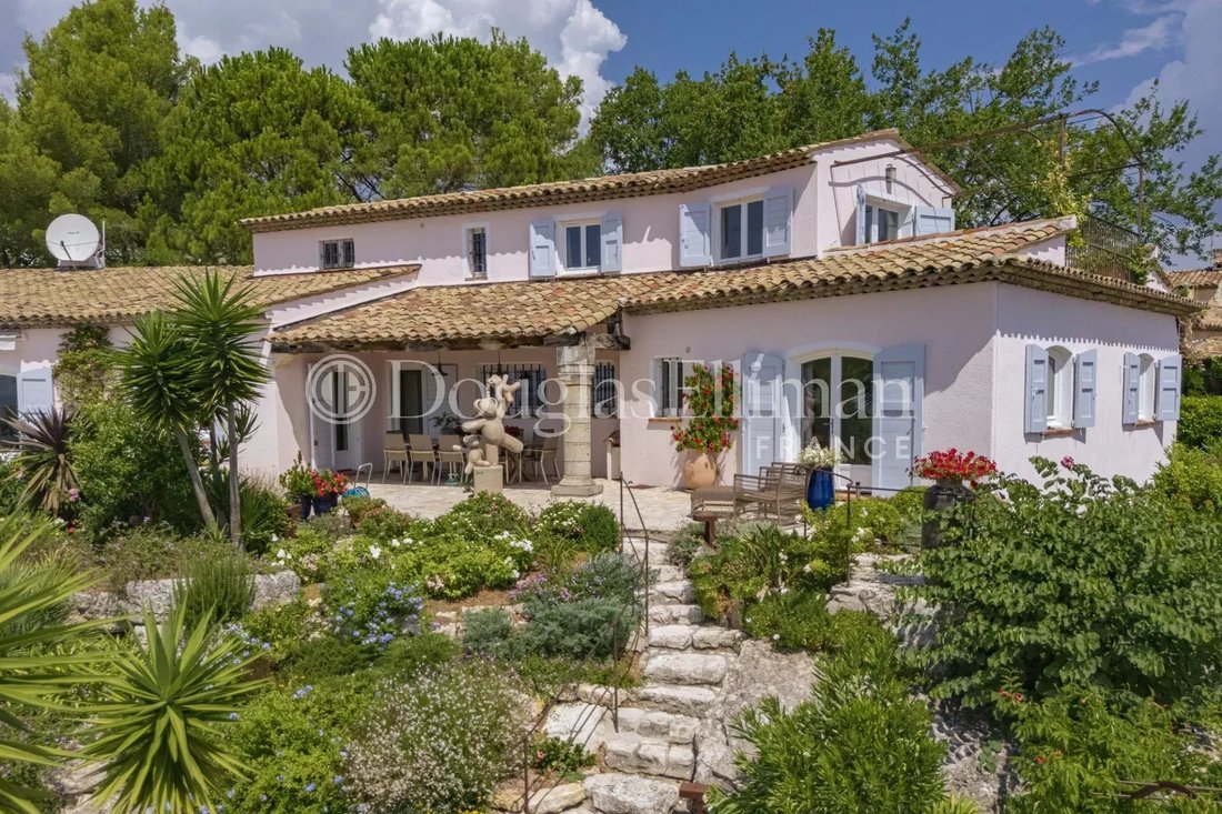 Villa in Châteauneuf-Grasse, Provence-Alpes-Côte d'Azur, France 5 - 18671792