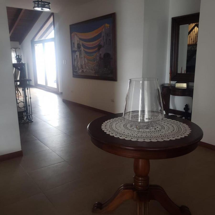 House in Quito, Pichincha, Ecuador 4 - 18661373