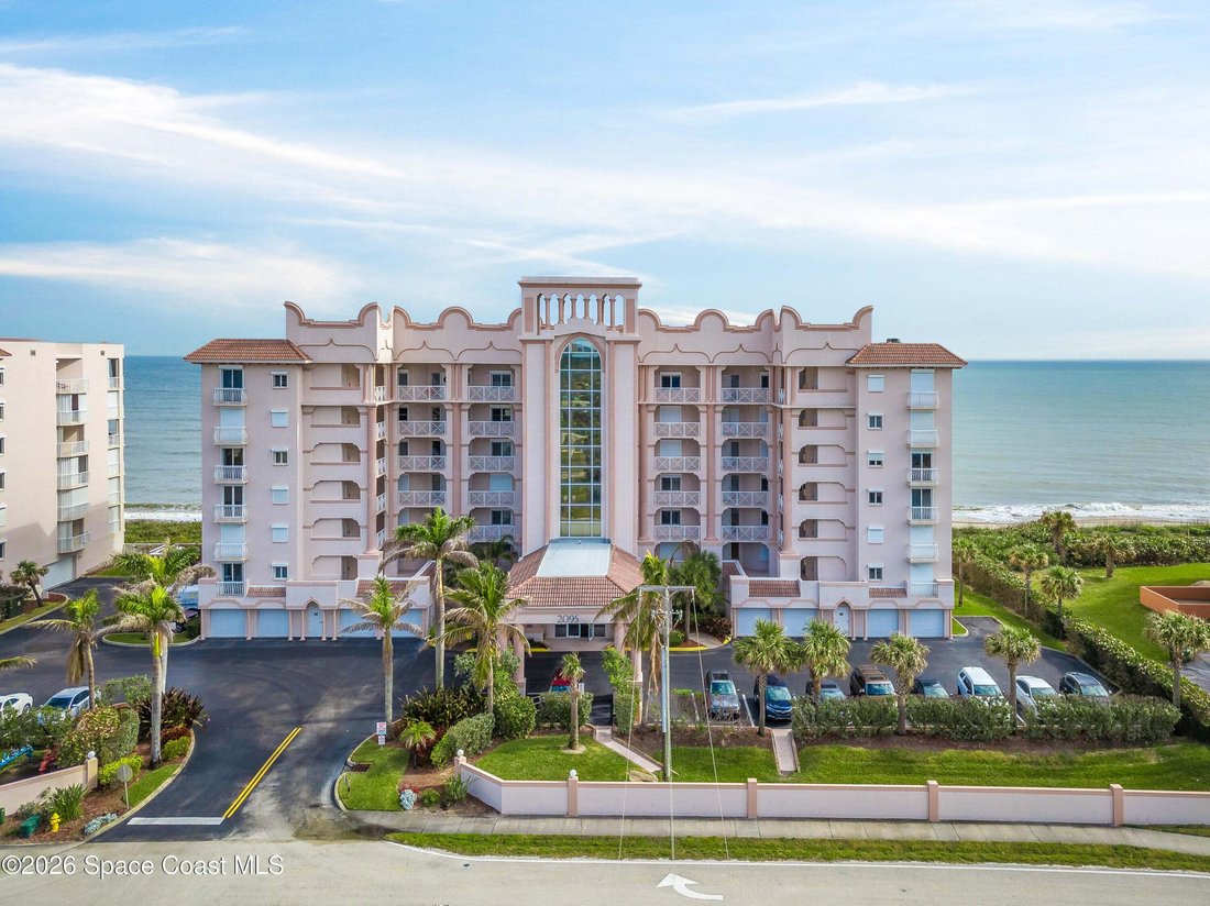 Condo in Indian Harbour Beach, Florida, United States 1 - 18658997