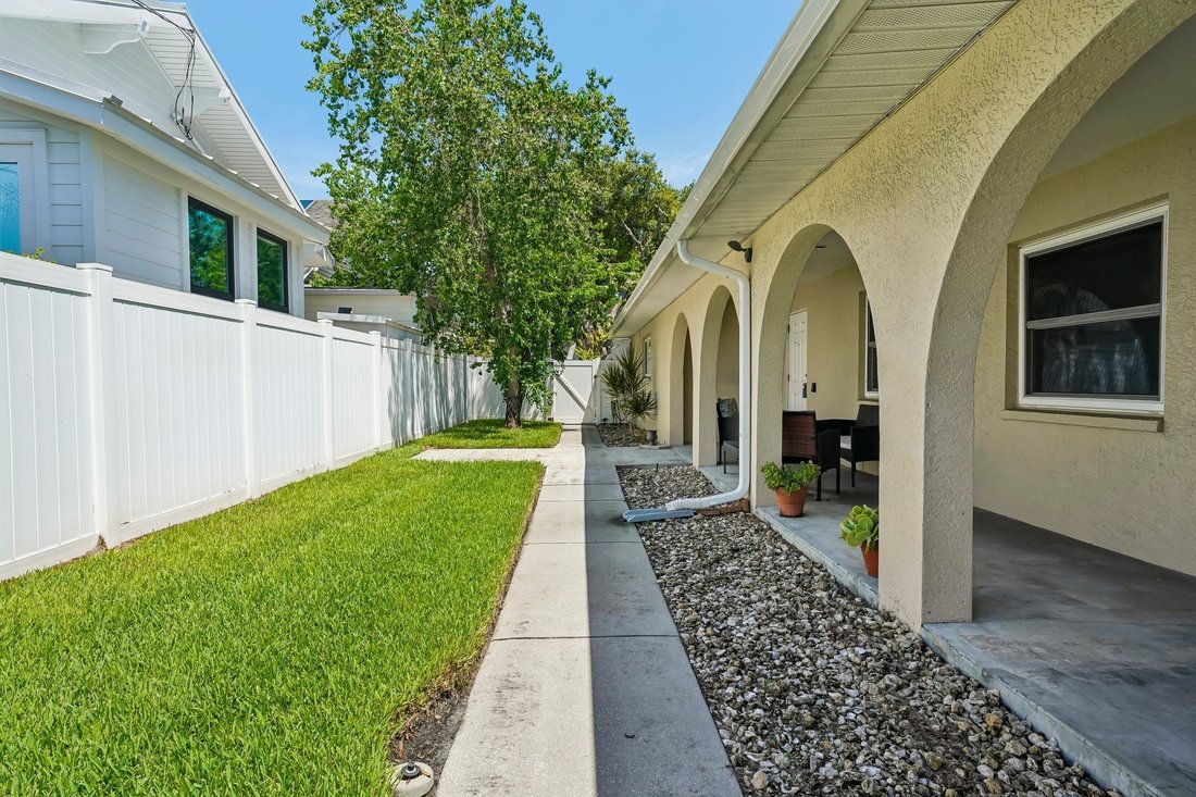 House in St. Petersburg, Florida, United States 2 - 18668059