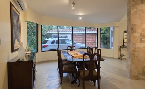 House in Guayaquil, Guayas, Ecuador 1