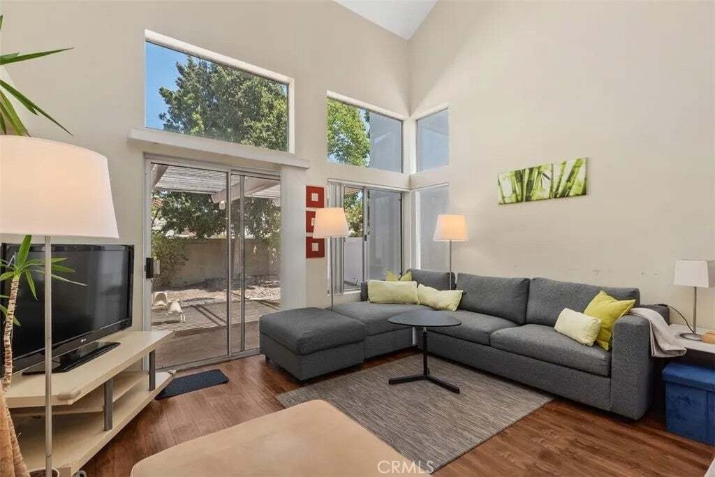 House in Irvine, California, United States 4 - 18670819