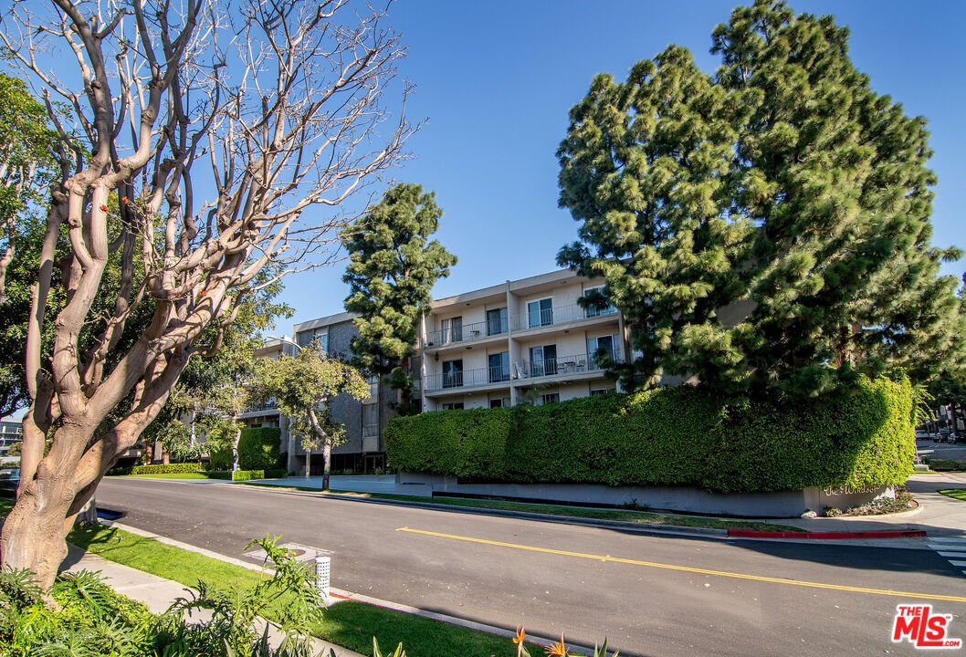 Condo in Los Angeles, California, United States 3 - 18664289