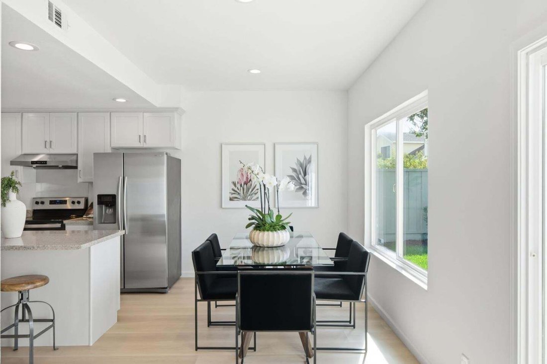House in Newark, California, United States 4 - 18666316