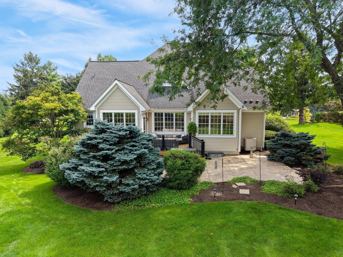House in McHenry, Illinois, United States 4 - 18663121