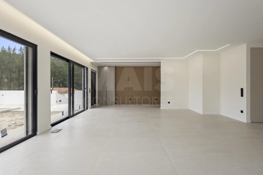 Villa in Alvorninha, Leiria District, Portugal 4 - 18670952