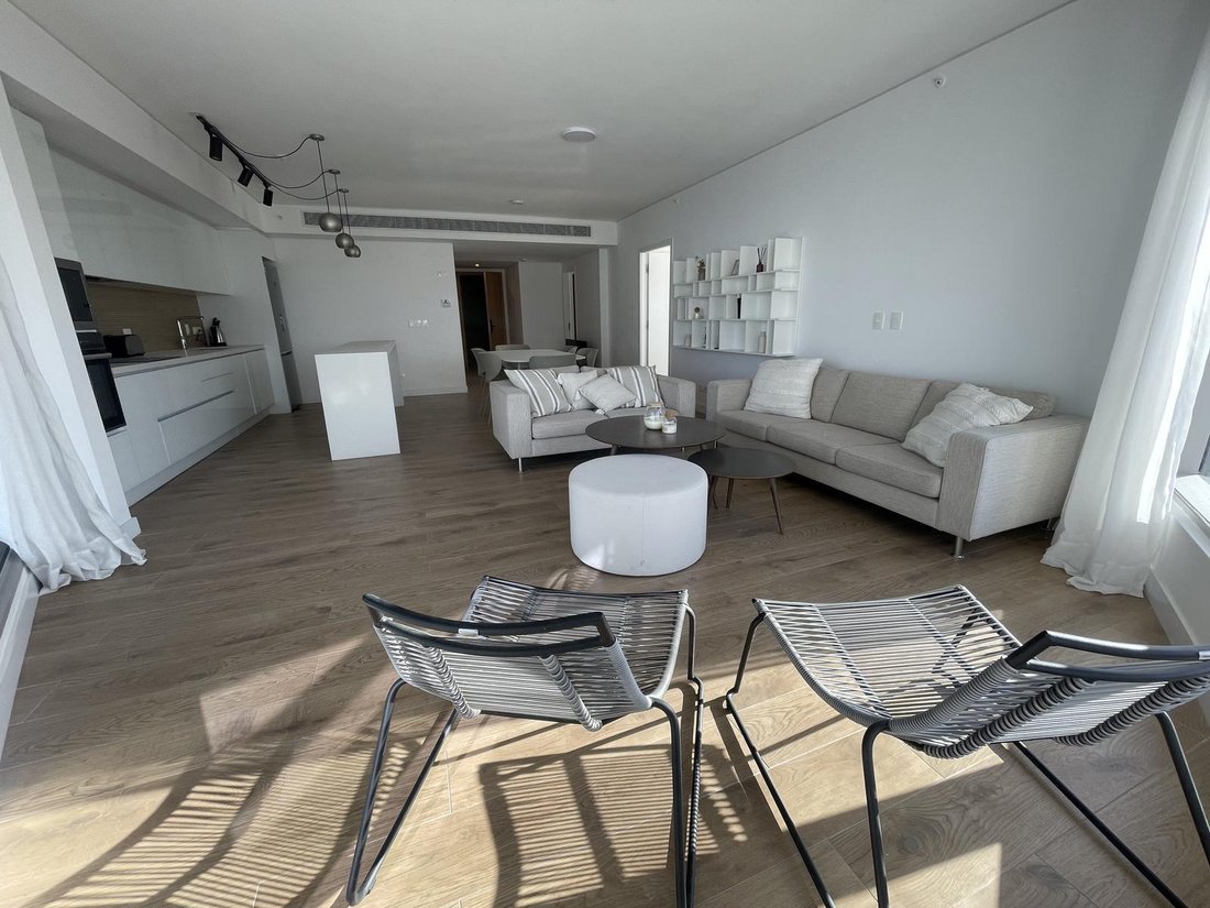 Apartment in Punta del Este, Maldonado Department, Uruguay 5 - 18660939