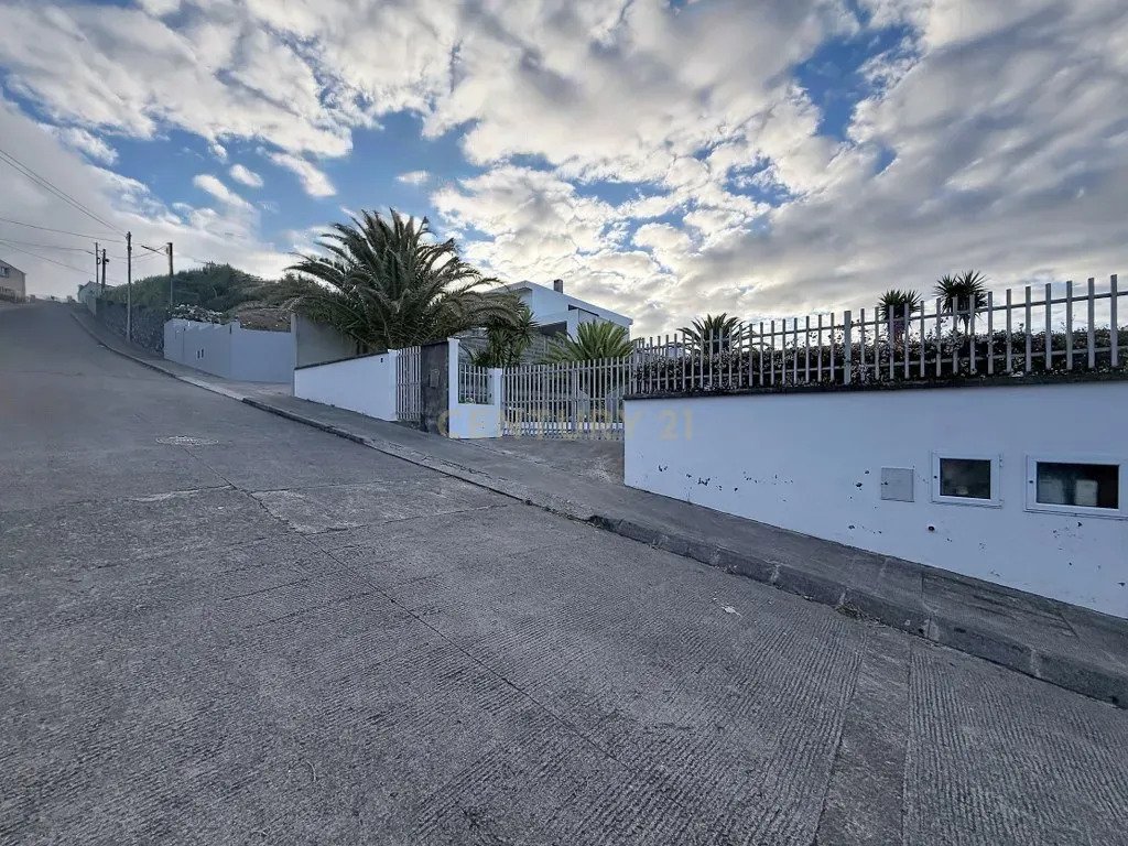 Villa in Ajuda da Bretanha, Azores, Portugal 2 - 18671696