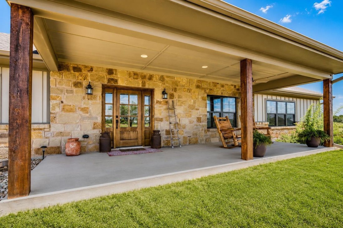 House in Salado, Texas, United States 5 - 18659249