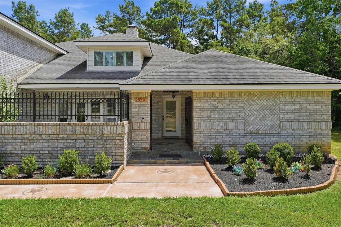 House in Magnolia, Texas, United States 2 - 18670781