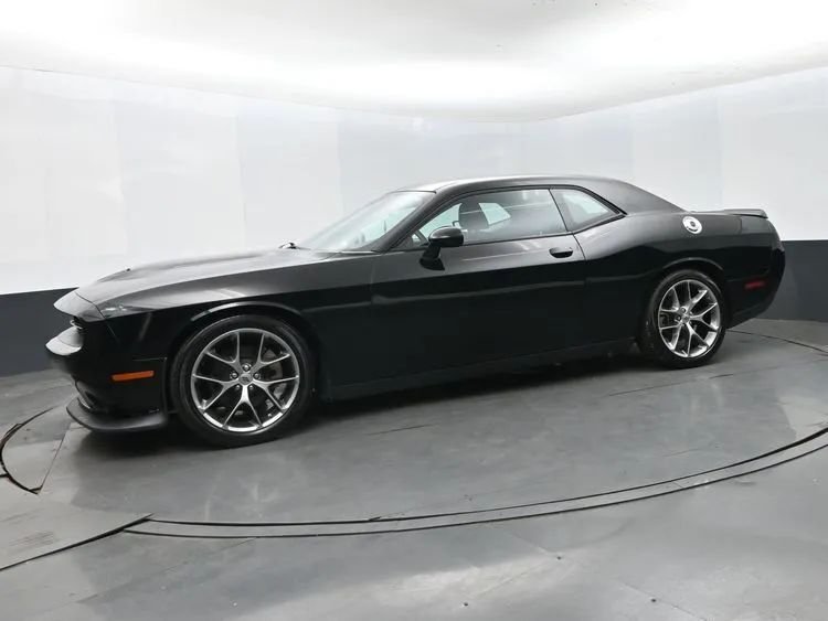 Coupe in Newark, NJ, United States 5 - 18667069