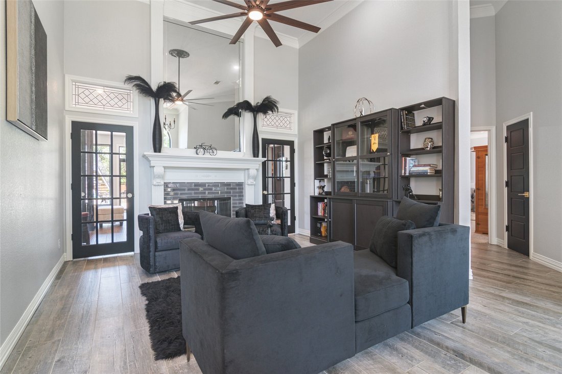 House in Granbury, Texas, United States 5 - 18667319