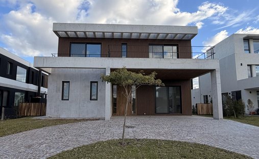 Casa en Rincón de Milberg, Provincia de Buenos Aires, Argentina 1