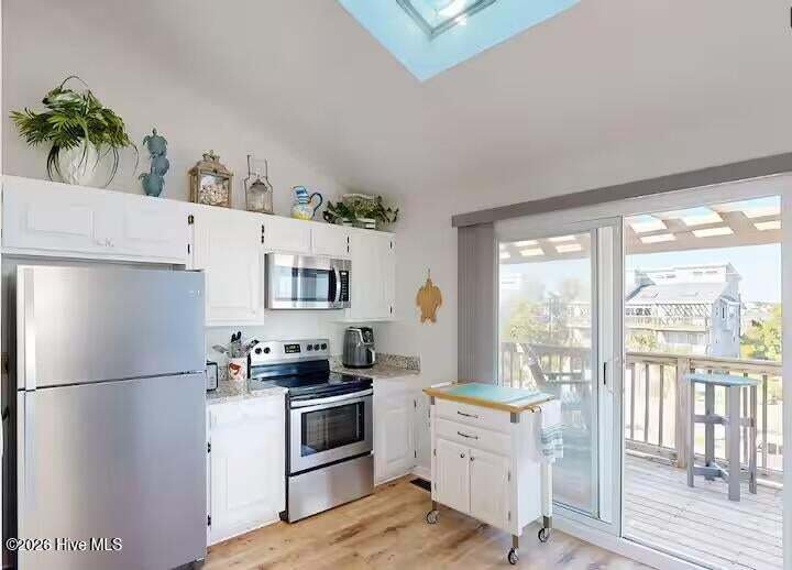 Townhouse in North Topsail Beach, North Carolina, United States 4 - 18657453