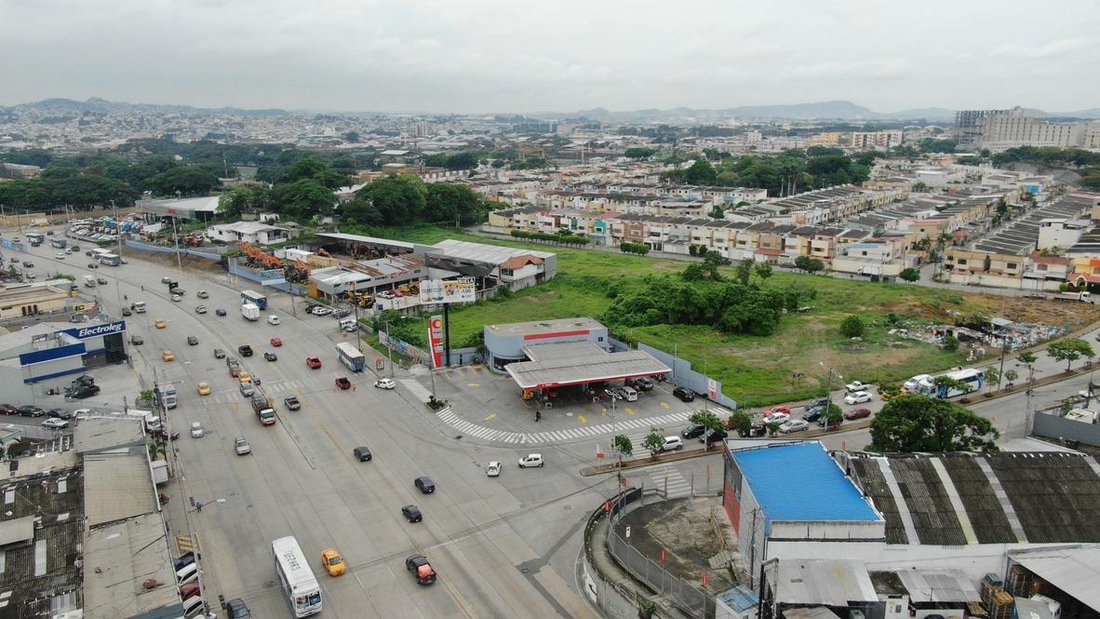 Land in Guayaquil, Guayas, Ecuador 1 - 18660492