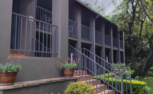 House in Sterrewag, Gauteng, South Africa 1