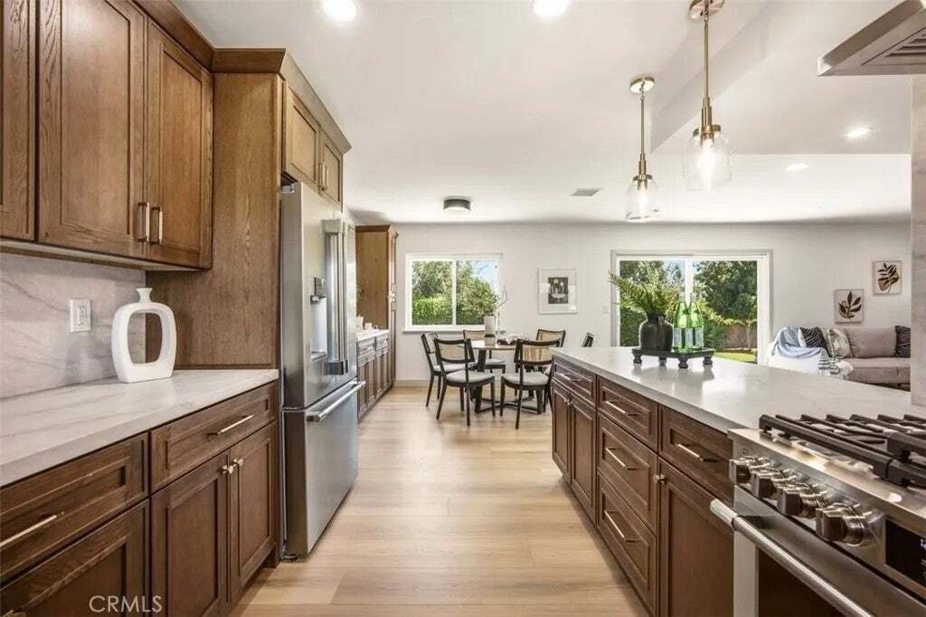 Maison à Claremont, Californie, États-Unis 4 - 18330891