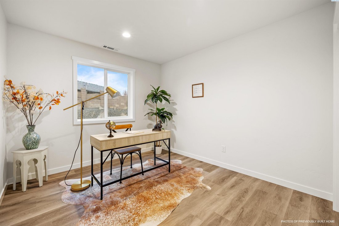 House in Kennewick, Washington, United States 2 - 18665223