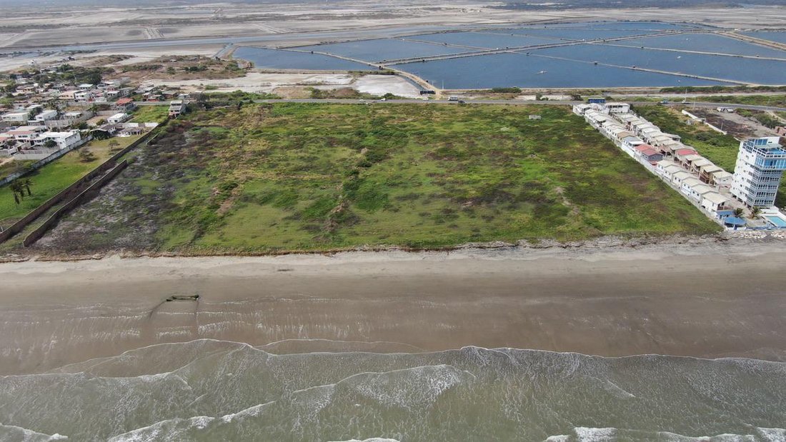 Land in Playas, Guayas, Ecuador 3 - 18660092