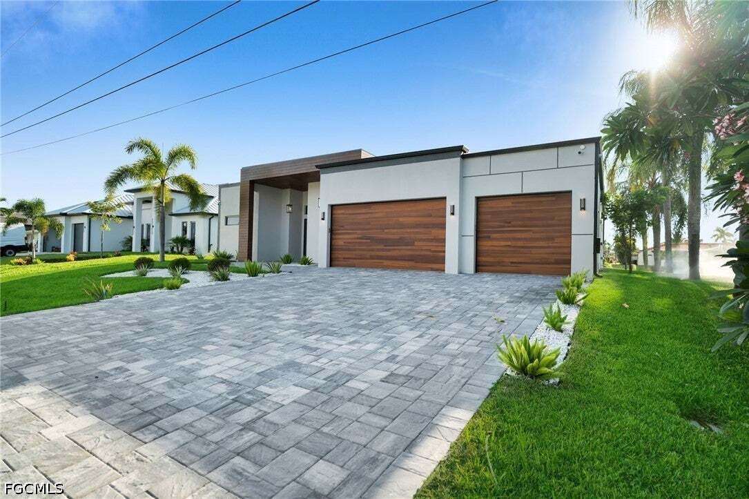 House in Cape Coral, Florida, United States 3 - 18665940