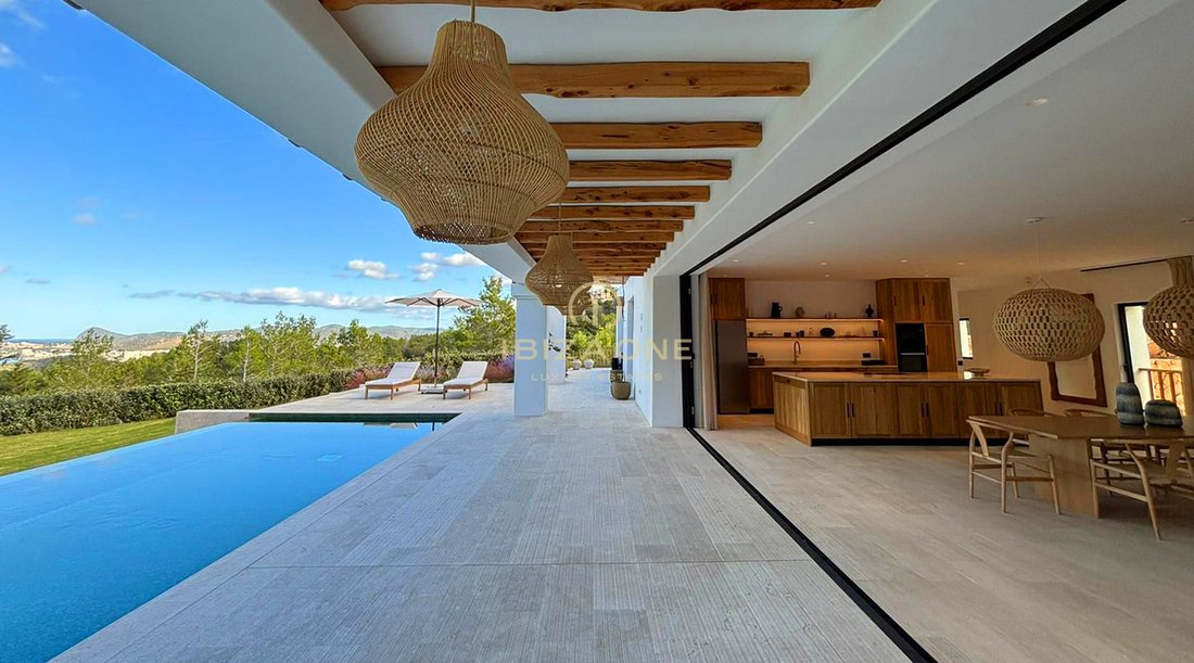 Villa in Sant Agusti des Vedra, Sant Josep de sa Talaia, Balearic Islands 1 - 17717694