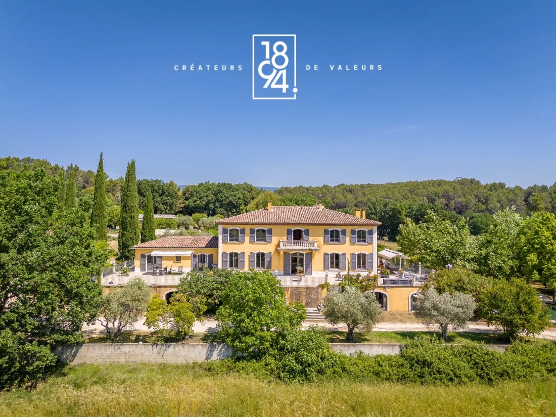 House in La Tour-d'Aigues, Provence-Alpes-Côte d'Azur, France 2 - 18055086