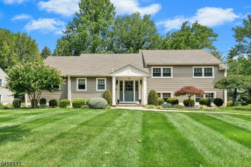 House in Westfield, New Jersey, United States 1 - 18665401