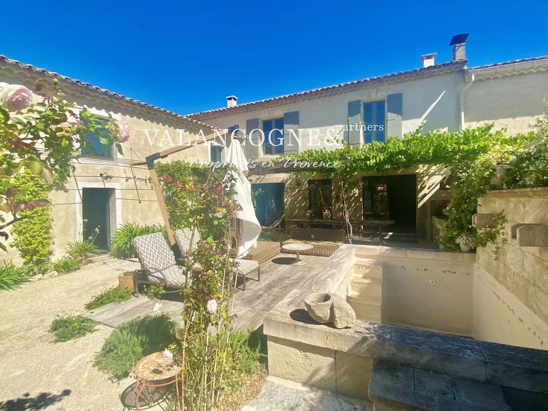 Country House in Mollégès, Provence-Alpes-Côte d'Azur, France 3 - 16479995