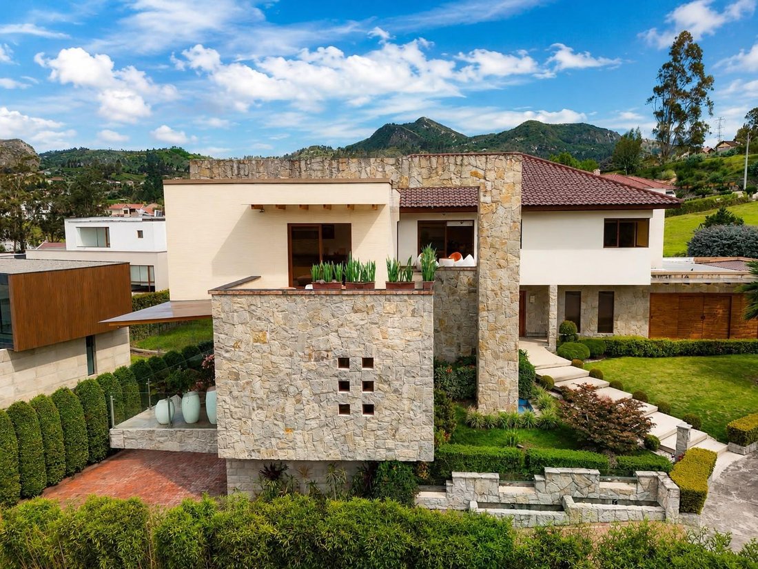House in Cuenca, Azuay, Ecuador 1 - 18661577