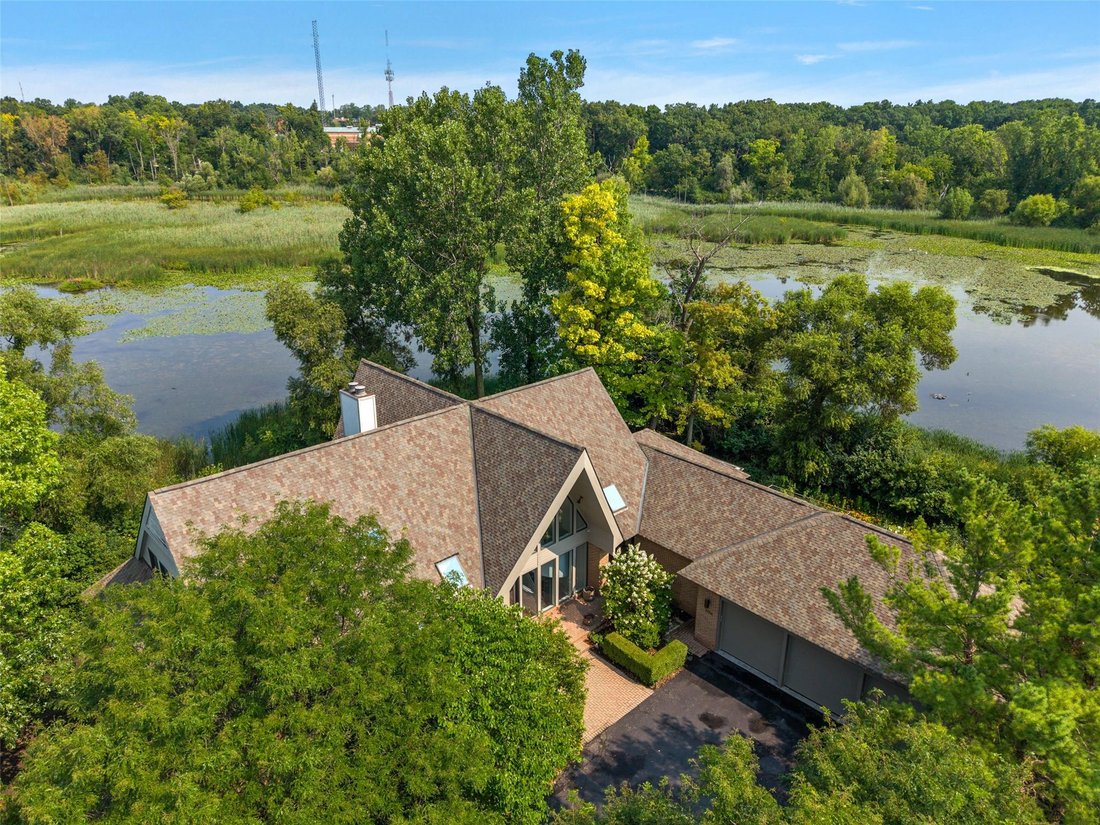 House in Bloomfield Hills, Michigan, United States 1 - 18665239