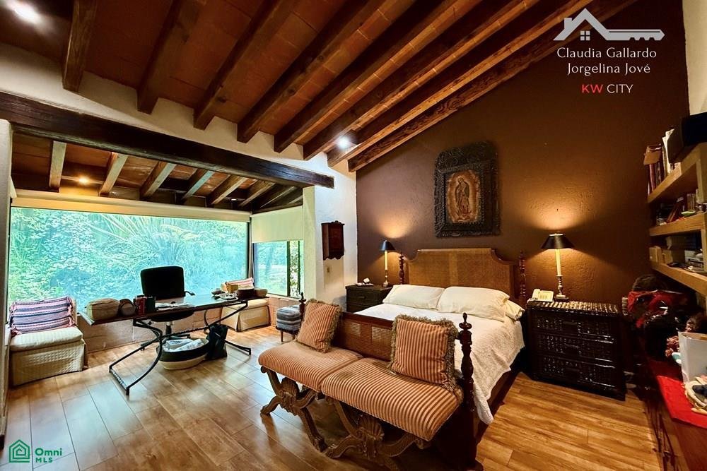 House in Mexico City, Mexico 5 - 18128042