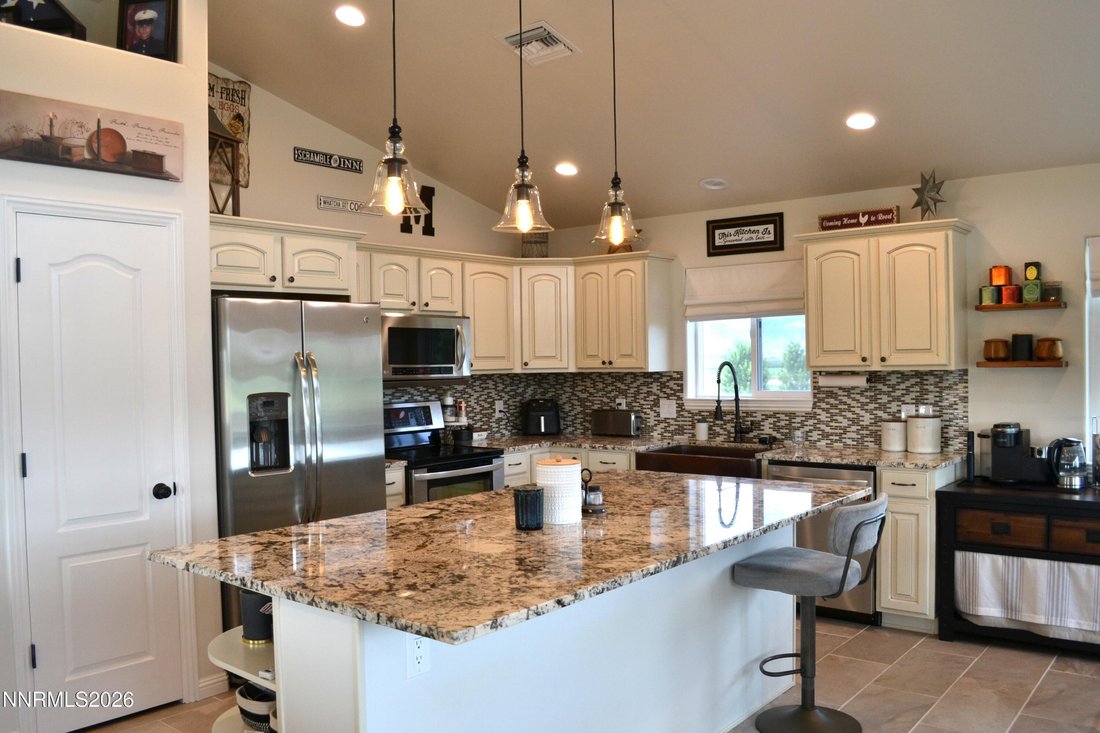 House in Gardnerville, Nevada, United States 3 - 18668841